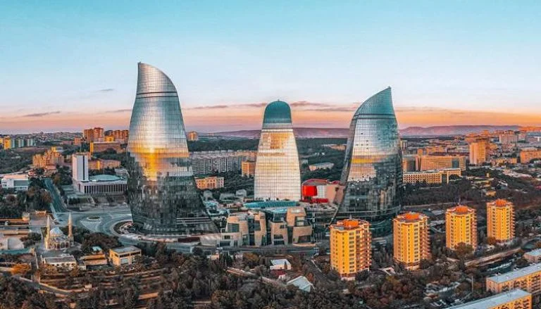 اذربيجان 10 ايام